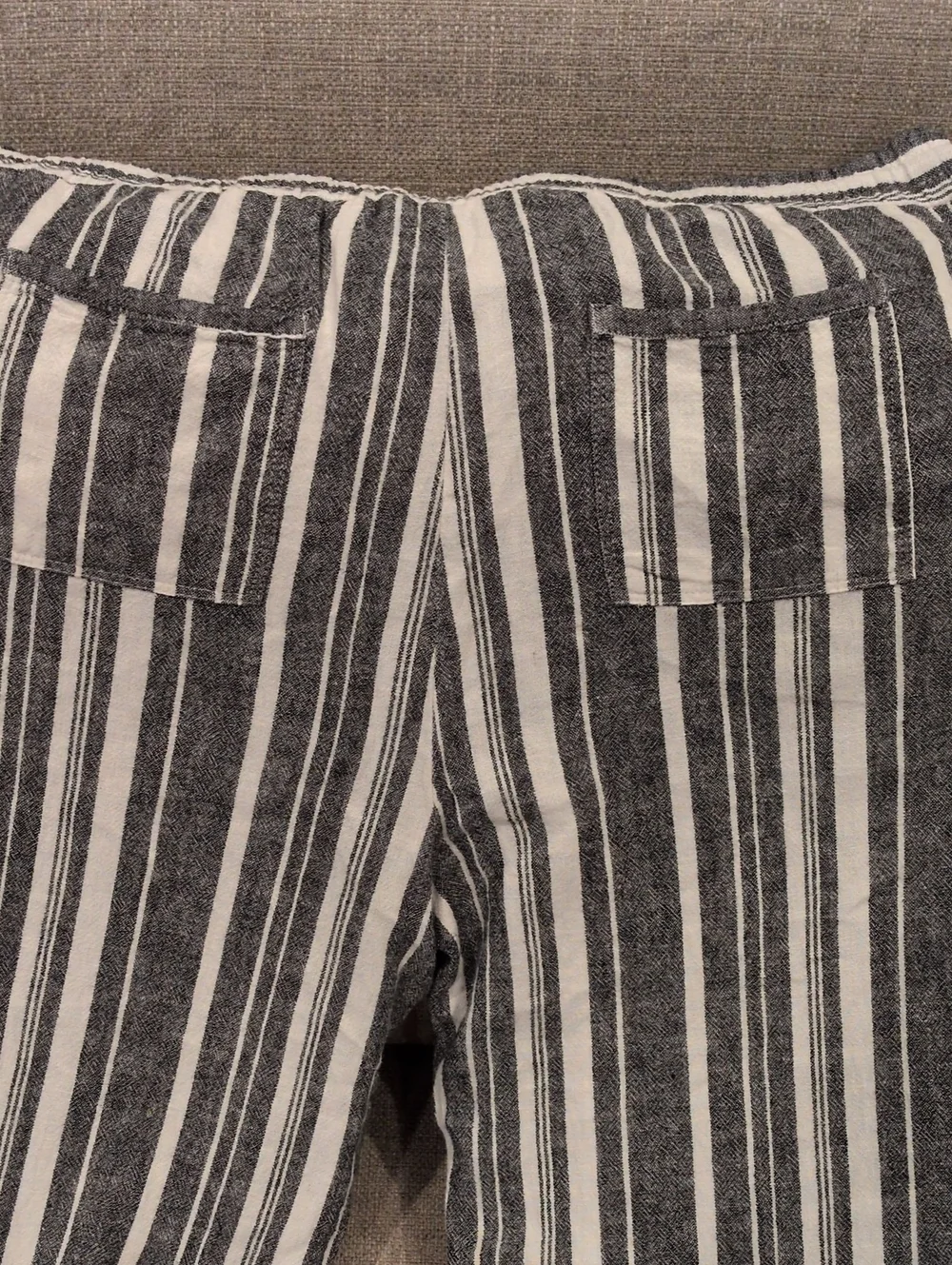 Ellen Tracy Charcy Gray & White Vertical Stripe Linen Blend Pant Large - Picture 10 of 11